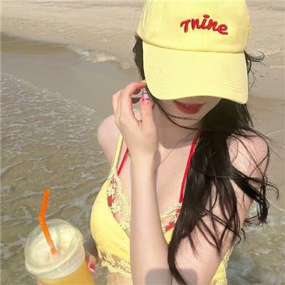 三个俄罗斯女孩